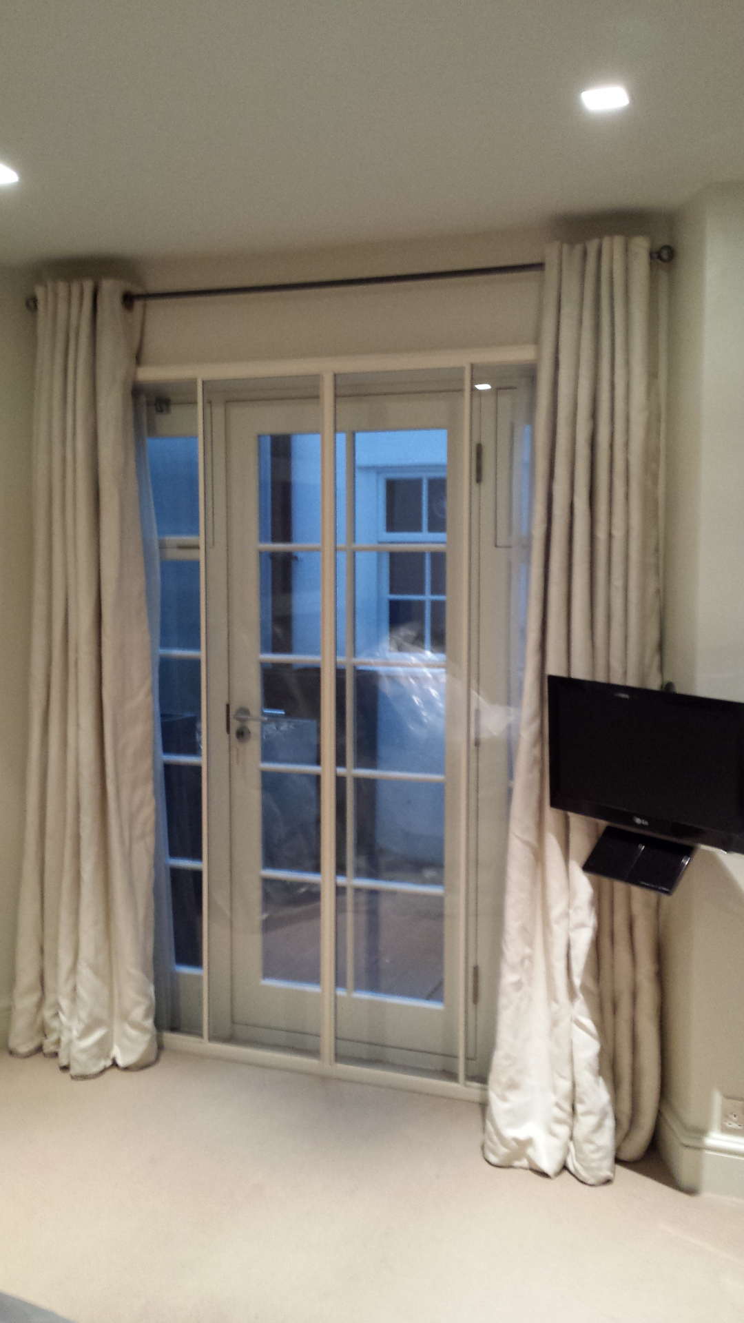 Air gap spacing diagram showing secondary glazing installation