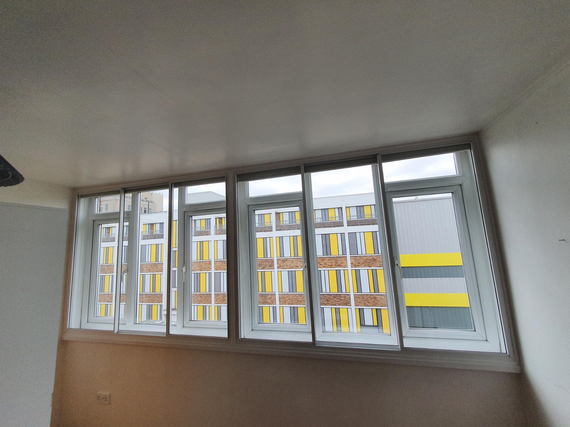 Energy efficient secondary glazing installation